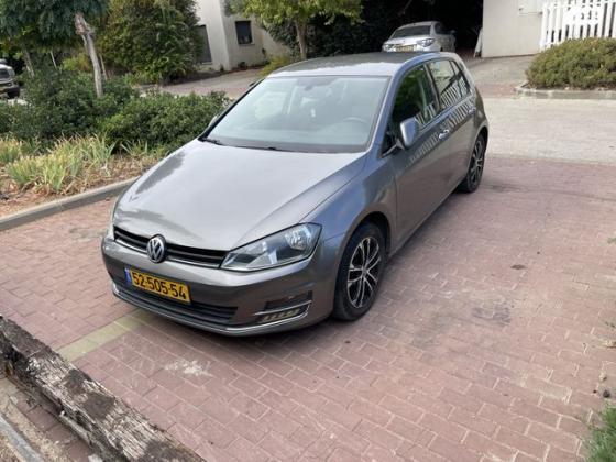 פולקסווגן גולף Trendline אוט' 5 דל' 1.4 (125 כ''ס) בנזין 2015 למכירה במחניים