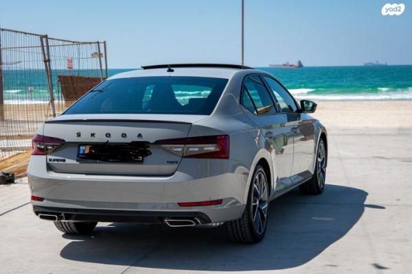 סקודה סופרב (2019 ואילך) 4X4 Sportline אוט' 2.0 (280 כ''ס) בנזין 2023 למכירה באשדוד