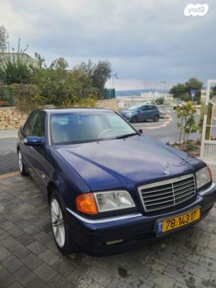 מרצדס C-Class C200 Luxury אוט' 2.0 (163 כ''ס) בנזין 2000 למכירה בכפר ורדים