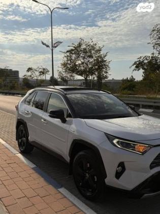 טויוטה RAV4 הייבריד E-motion Sky הייבריד אוט' 2.5 (178 כ''ס) בנזין 2022 למכירה במודיעין מכבים רעות