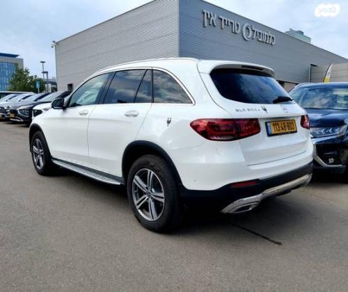 מרצדס GLC 4X4 GLC300E Prem Plu הייבריד אוט' 2.0 (211 כ''ס) היברידי חשמל / בנזין 2022 למכירה ב