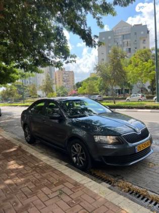 סקודה אוקטביה Style אוט' 1.4 (150 כ"ס) בנזין 2017 למכירה בנתניה