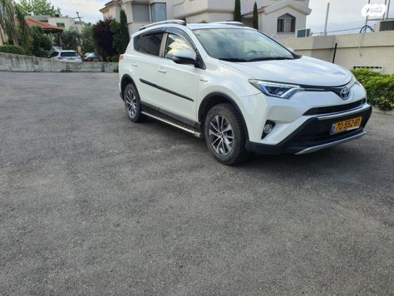 טויוטה RAV4 הייבריד Premium הייבריד אוט' 2.5 (155 כ''ס) בנזין 2016 למכירה בעספיא