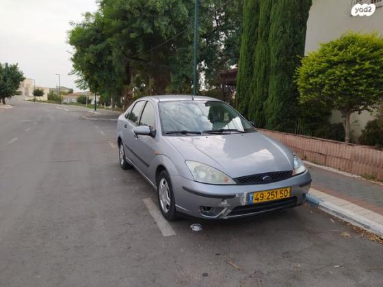 פורד פוקוס LX סדאן אוט' 1.6 (102 כ''ס) בנזין 2003 למכירה במודיעין עילית