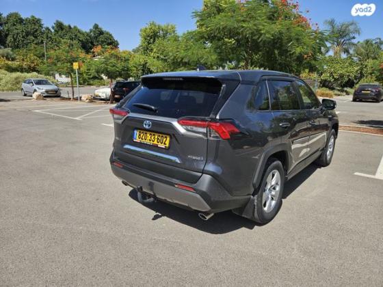 טויוטה RAV4 הייבריד E-xperience הייבריד 5 דל' אוט' 2.5 (178 כ''ס) בנזין 2021 למכירה באפיקים