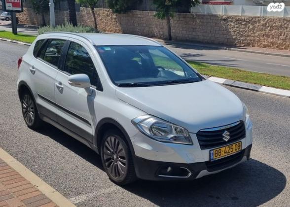 סוזוקי SX4 קרוסאובר GLX אוט' 1.6 (118 כ''ס) בנזין 2016 למכירה ביהוד מונוסון