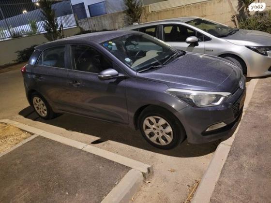 יונדאי i20 Inspire אוט' 1.4 (100 כ''ס) [2015 ואילך] בנזין 2017 למכירה בבאר שבע