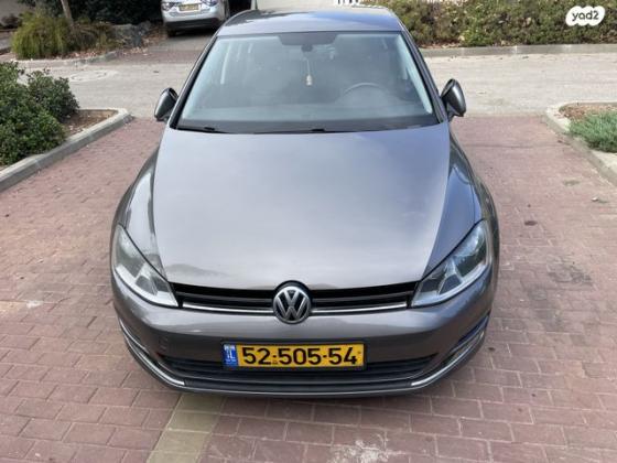 פולקסווגן גולף Trendline אוט' 5 דל' 1.4 (125 כ''ס) בנזין 2015 למכירה במחניים