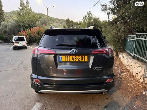 טויוטה RAV4 הייבריד Premium הייבריד אוט' 2.5 (155 כ''ס) בנזין 2017 למכירה בחיפה