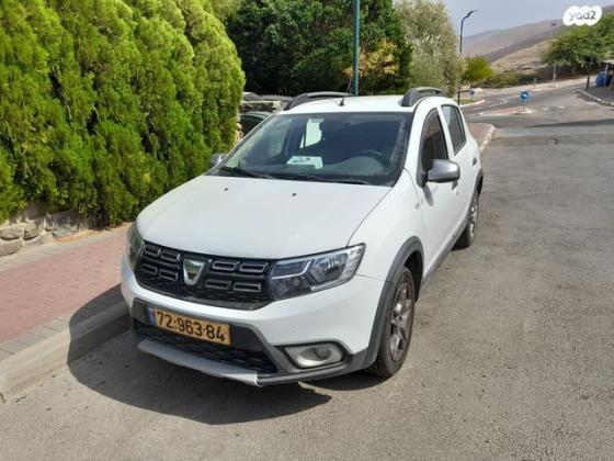 דאצ'יה סנדרו Stepway Laureate אוט' טורבו בנזין 0.9 (90 כ"ס) בנזין 2017 למכירה ביבנאל