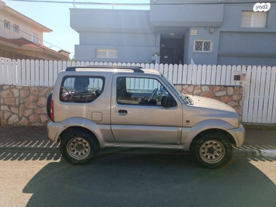 סוזוקי ג'ימני 4X4 JLX אוט' 1.3 (85 כ''ס) בנזין 2005 למכירה ברעננה