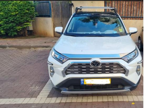 טויוטה RAV4 ארוך Extreme אוט' 2.0 (175 כ''ס) בנזין 2020 למכירה בתל אביב יפו