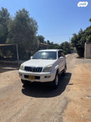 טויוטה לנד קרוזר קצר 4X4 STD אוט' דיזל 3.0 (173 כ''ס) דיזל 2008 למכירה בבית יצחק שער חפר