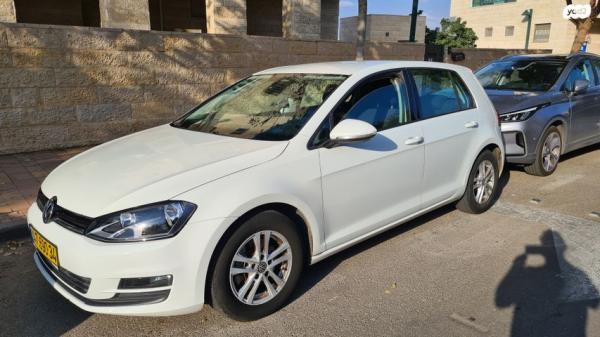 פולקסווגן גולף Trendline אוט' 5 דל' 1.4 (125 כ''ס) בנזין 2015 למכירה במודיעין מכבים רעות