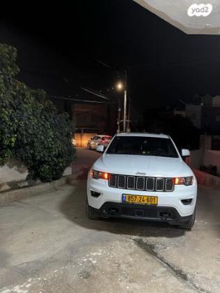 ג'יפ / Jeep גרנד צ'ירוקי 4X4 Laredo Plus אוט' 3.6 (286 כ''ס) בנזין 2020 למכירה בכפר מנדא