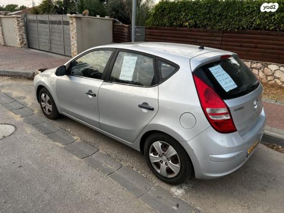 יונדאי i30 Inspire אוט' 1.6 (126 כ''ס) בנזין 2010 למכירה ביציץ