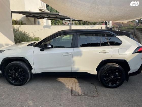 טויוטה RAV4 הייבריד E-motion הייבריד אוט' 2.5 (178 כ''ס) בנזין 2022 למכירה בפרדס חנה כרכור