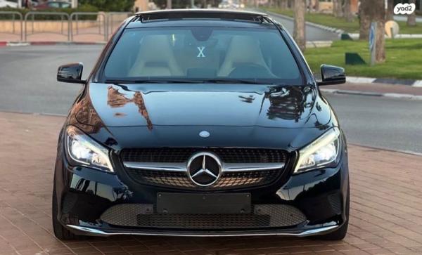 מרצדס CLA CLA180 Urban FL אוט' 1.6 (122 כ"ס) בנזין 2017 למכירה בראשון לציון