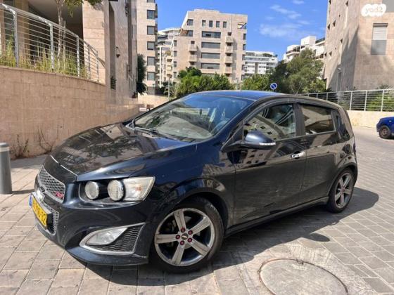 שברולט סוניק RS הצ'בק אוט' 1.4 (140 כ"ס) בנזין 2014 למכירה בתל אביב יפו