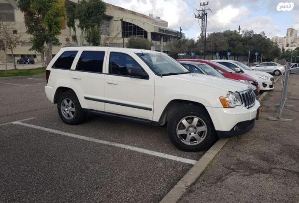 ג'יפ / Jeep גרנד צ'ירוקי 4X4 Laredo אוט' 3.7 (209 כ''ס) בנזין 2009 למכירה בחיפה