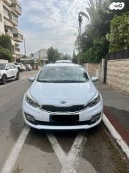 קיה סיד / CEED Premium אוט' 3 דל' 1.6 (135 כ"ס) בנזין 2015 למכירה בחולו