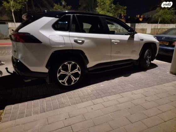 טויוטה RAV4 הייבריד 4X4 E-Motion פלאג-אין אוט' 2.5 (185 כ''ס) היברידי חשמל / בנזין 2021 למכירה באופקים