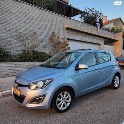 יונדאי i20 Inspire אוט' 1.4 (100 כ"ס) [2009-2015] בנזין 2013 למכירה בחיפה