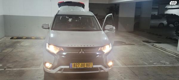 מיצובישי אאוטלנדר PHEV 4X4 Supreme הייבריד אוט' 5 מק' 2.4 (135 כ''ס) היברידי חשמל / בנזין 2019 למכירה בחיפה