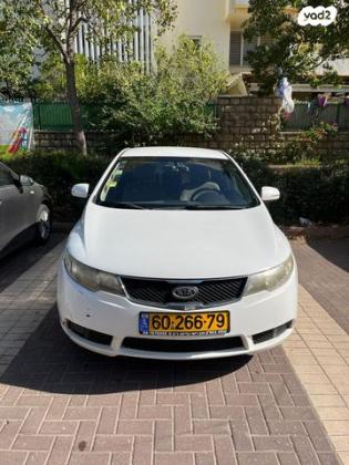 קיה פורטה LX אוט' 1.6 (126 כ"ס) בנזין 2012 למכירה בכפר סבא