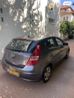 יונדאי i30 Inspire אוט' 1.6 (126 כ''ס) בנזין 2010 למכירה בהוד השרון