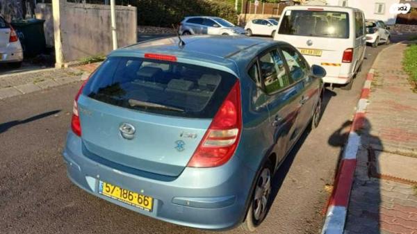 יונדאי i30 Inspire אוט' 1.6 (126 כ''ס) בנזין 2009 למכירה בראש העין