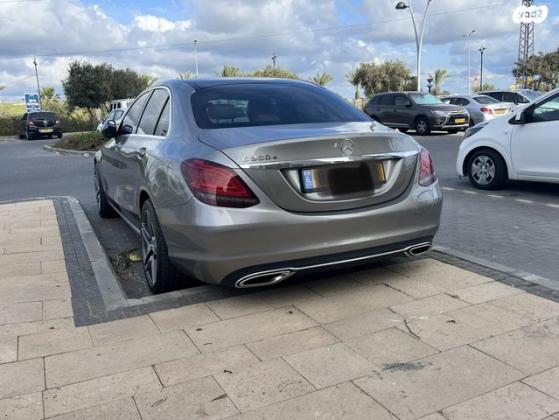 מרצדס C-Class C300E Harmony הייבריד אוט' 2.0 (211 כ''ס) היברידי חשמל / בנזין 2020 למכירה בעכו