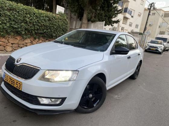 סקודה אוקטביה Elegance אוט' 1.8 (180 כ''ס) בנזין 2014 למכירה בנהריה