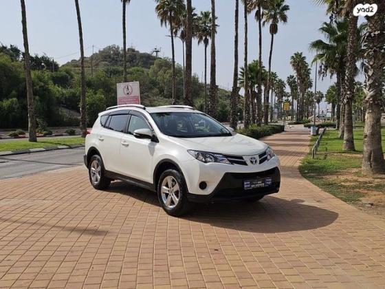 טויוטה RAV4 ארוך 4X4 GLI MC אוט' 2.0 (152 כ"ס) בנזין 2015 למכירה בראשון לציון