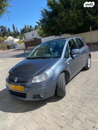 סוזוקי SX4 GLX-HB הצ'בק אוט' 1.6 (107 כ''ס) בנזין 2009 למכירה בגבעתיים