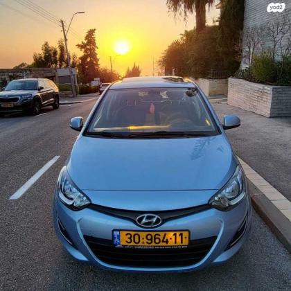 יונדאי i20 Inspire אוט' 1.4 (100 כ"ס) [2009-2015] בנזין 2013 למכירה בחיפה