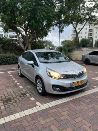 קיה ריו LX סדאן אוט' 1.4 (109 כ''ס) בנזין 2013 למכירה בחיפה