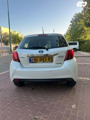 טויוטה יאריס הייבריד Style אוט' 1.5 (73 כ"ס) בנזין 2017 למכירה בראשון לציון