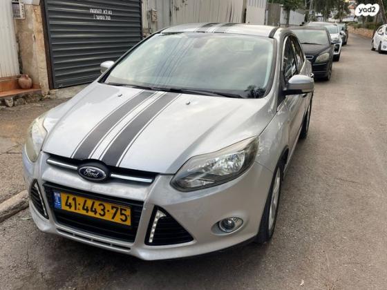 פורד פוקוס Sport הצ'בק אוט' 1.6 (125 כ"ס) בנזין 2012 למכירה בנתניה