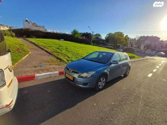 יונדאי i30 Inspire אוט' 1.6 (126 כ''ס) בנזין 2009 למכירה בראש העין