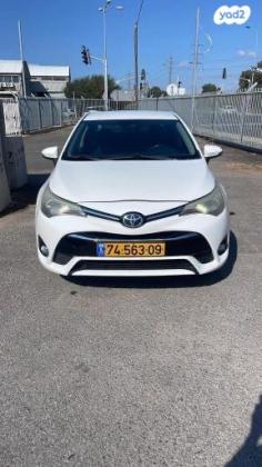 טויוטה אוונסיס Executive SS אוט' 1.8 (147 כ"ס) בנזין 2017 למכירה בקרית ביאליק