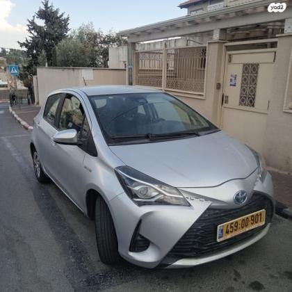 טויוטה יאריס הייבריד Eco אוט' 1.5 (73 כ''ס) בנזין 2019 למכירה בצפת