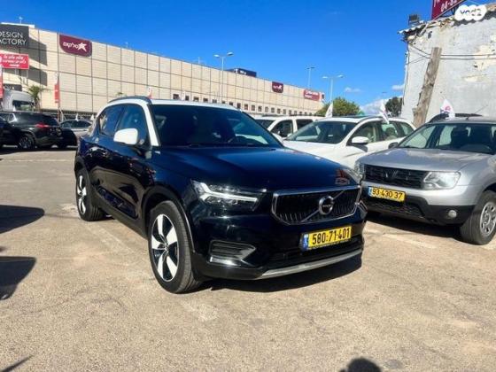 וולוו XC40 4X4 T5 Momentum Plus אוט' 2.0 (247 כ''ס) בנזין 2018 למכירה בחיפה