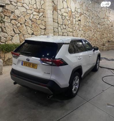 טויוטה RAV4 הייבריד E-xperience הייבריד 5 דל' אוט' 2.5 (178 כ''ס) בנזין 2019 למכירה בכרמיאל