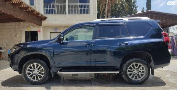 טויוטה לנד קרוזר ארוך 4X4 Limited אוט' דיזל 7 מק' 2.8 (177 כ"ס) דיזל 2019 למכירה בכפר קרע