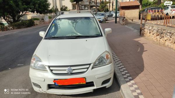 סוזוקי ליאנה GLS הצ'בק אוט' 1.6 (107 כ''ס) בנזין 2006 למכירה בקרית אתא