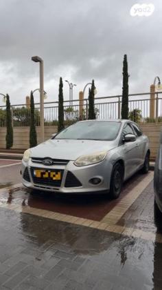 פורד פוקוס Trend סדאן אוט' 1.6 (125 כ"ס) בנזין 2011 למכירה בראשון לציון