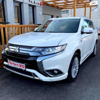 מיצובישי אאוטלנדר PHEV 4X4 Supreme הייבריד אוט' 5 מק' 2.4 (135 כ''ס) היברידי חשמל / בנזין 2020 למכירה בפתח תקווה