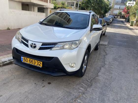 טויוטה RAV4 ארוך 4X4 GLI MC אוט' 2.0 (152 כ"ס) בנזין 2015 למכירה ברמת גן