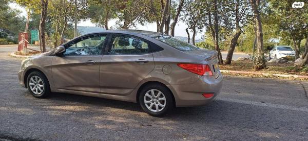 יונדאי i25 Inspire אוט' 1.4 (109 כ''ס) בנזין 2012 למכירה בקרית מוצקין